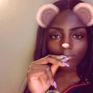 Meet your Posher, Brandi